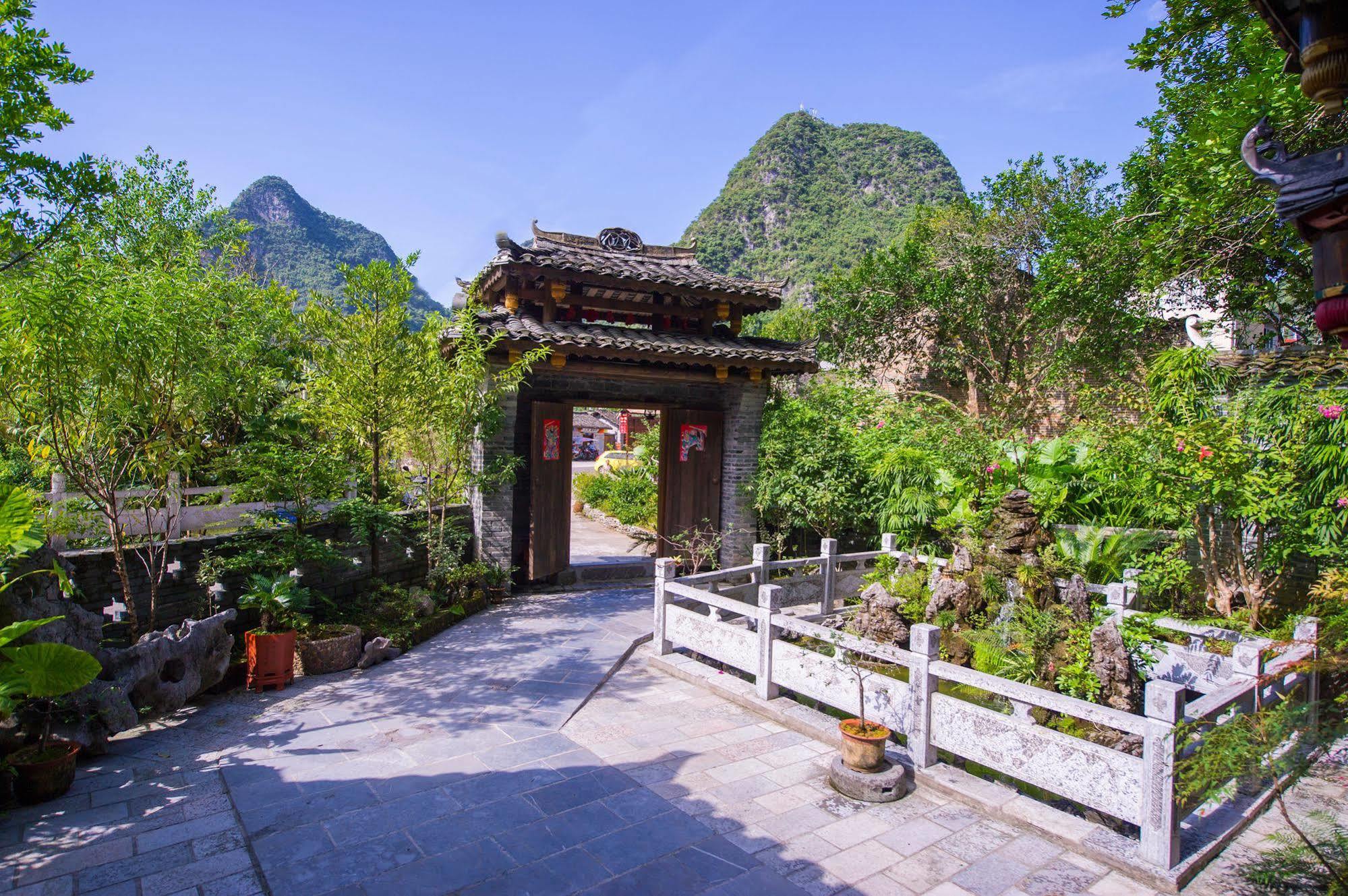 Hotel Yangshuo Scenic Mountain Retreat Exterior foto